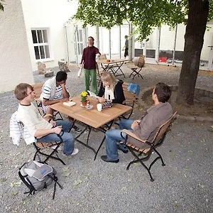 Pathpoint - Backpacker Hostal